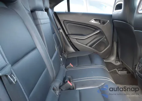 2016 Mercedes-Benz Cla 250 4Matic z USA, uszkodzony, nr VIN WDDSJ4GB2GN323389